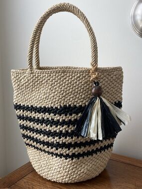 Woven Straw Tote Bag with Black Stripe Tassel